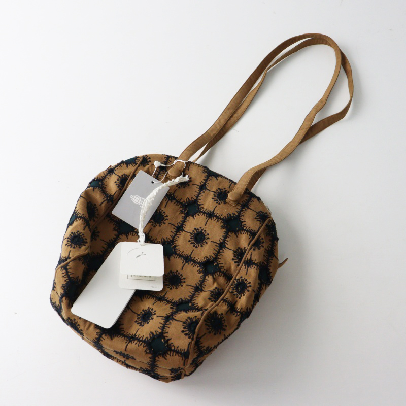 【２点セット】ミナペルホネン anemone BEAMS別注 バッグとポーチ ミナペルホネン mina perhonen BEAMS 別注 anemone bag « ナチュラル